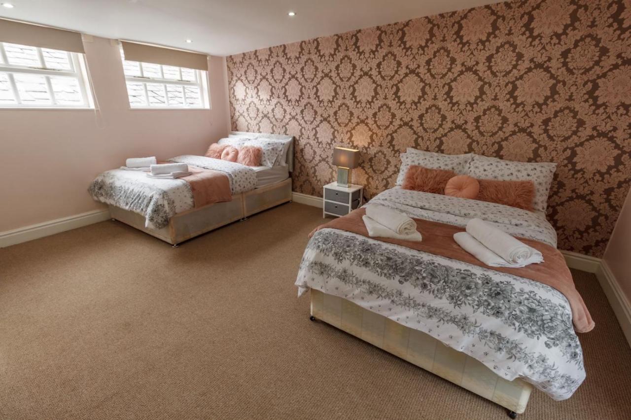 Liverpool Centre Sleeps 16 Stunning * Liverpool