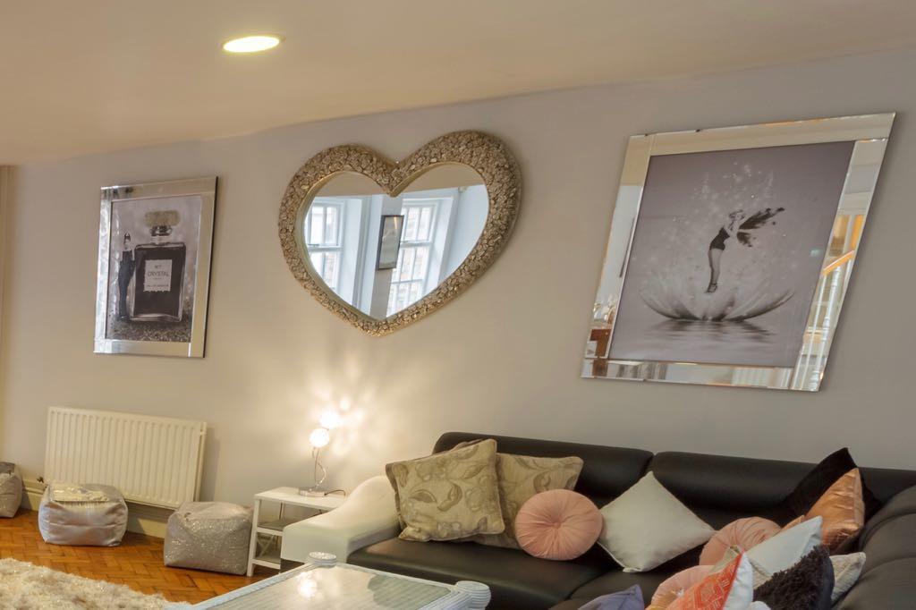 Liverpool Centre Sleeps 16 Stunning *
